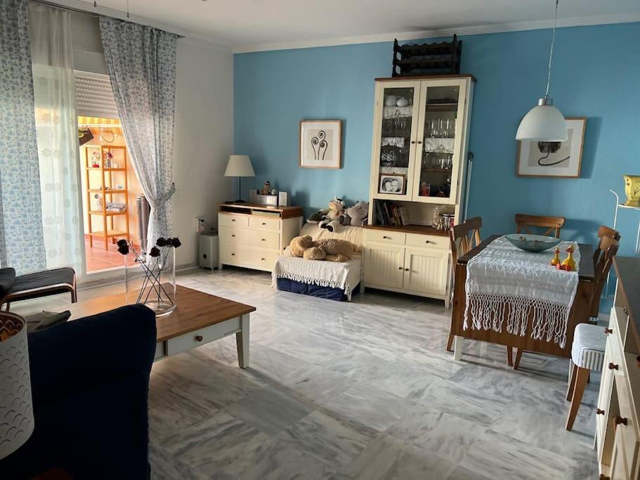 Benalmadena Costa Malaga Apartamento Muy Acogedor Con Vistas Al Mar Terraza Gigante Para Verano E Invierno Parking Esterno foto