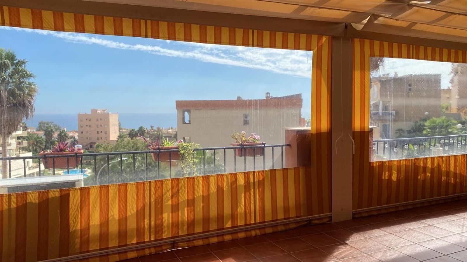 Benalmadena Costa Malaga Apartamento Muy Acogedor Con Vistas Al Mar Terraza Gigante Para Verano E Invierno Parking Esterno foto